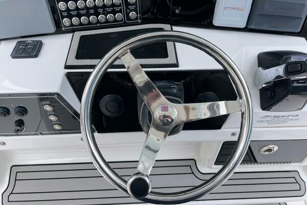 32ft Sea Fox Yacht For Sale