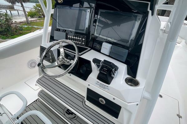 32ft Sea Fox Yacht For Sale