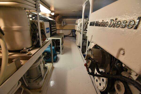 Viking 58 Convertible Yacht For Sale