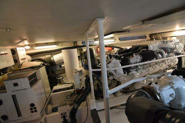 Viking 58 Convertible Yacht For Sale