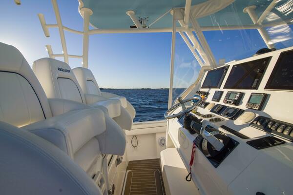 Regulator 41 - Wound Up II - Helm