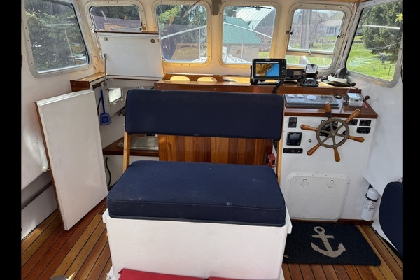 28ft Seaworthy Yacht For Sale