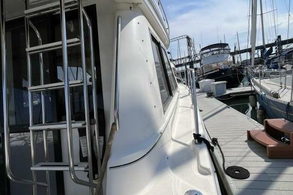 Wicked Twisted Road 37ft Bayliner Yacht For Sale