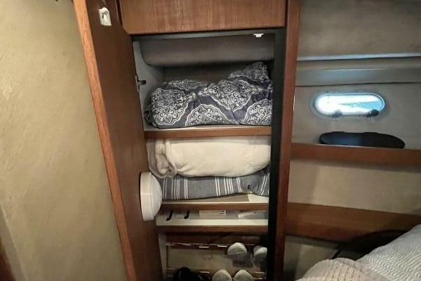 Wicked Twisted Road 37ft Bayliner Yacht For Sale