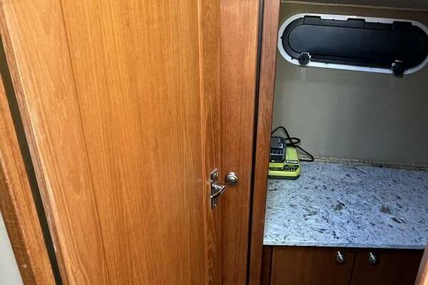 Wicked Twisted Road 37ft Bayliner Yacht For Sale