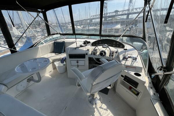 Wicked Twisted Road 37ft Bayliner Yacht For Sale