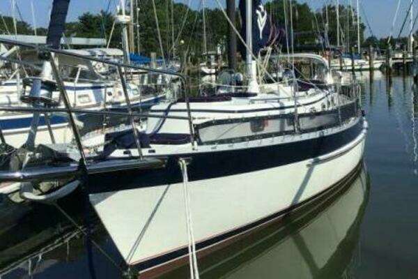 42-ft-Valiant-2010-42 CE-Fidelity Gloucester Point Virginia United States  yacht for sale