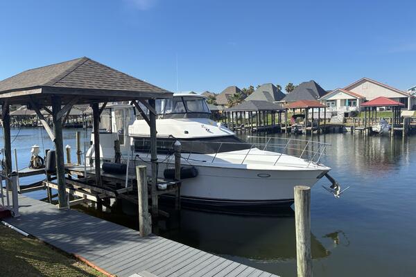 Carver 455 Aft Cabin - 