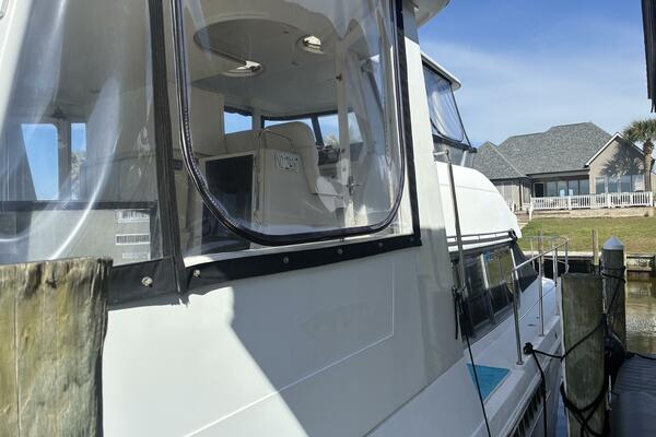 Carver 455 Aft Cabin - Starboard