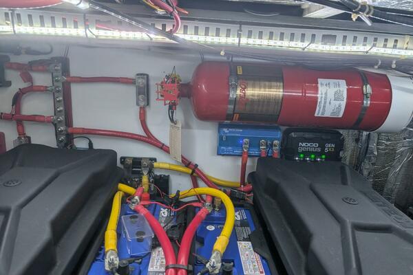 Carver 455 Aft Cabin - Batteries