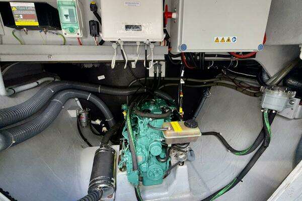 Nautitech 46 Open Yacht For Sale