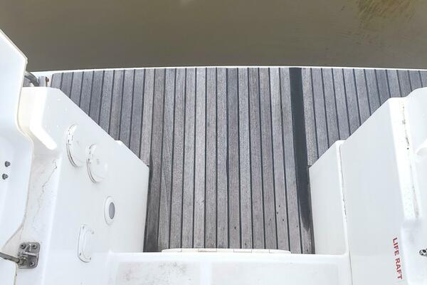 LOTUS 37ft Beneteau Yacht For Sale