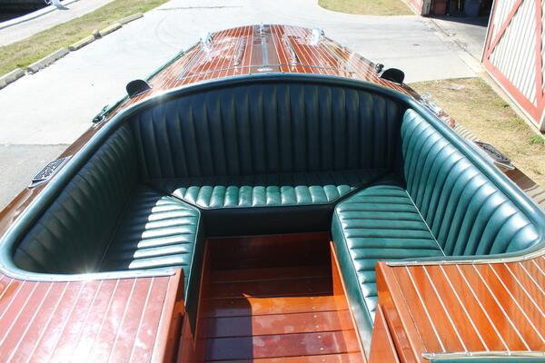 Mimi B 28ft Hacker Craft Yacht For Sale