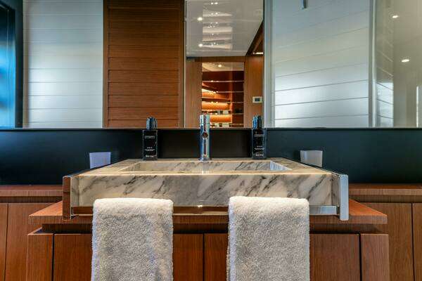 Riva Riva Argo 90 Yacht For Sale