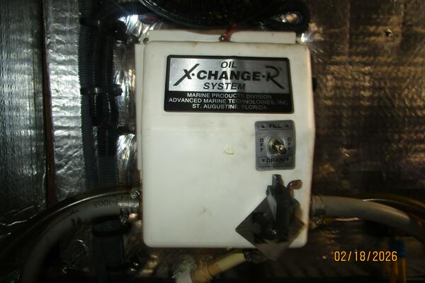 43' Mainship oil change system