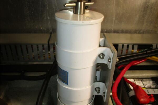 43' Mainship port Racor fuel filter