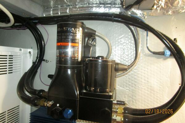 43' Mainship steering system