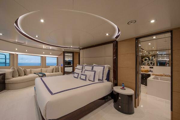 SUR LA MER 143ft Benetti Yacht For Sale