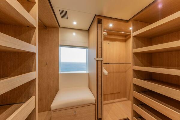 SUR LA MER 143ft Benetti Yacht For Sale