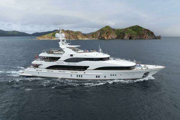 143-ft-Benetti-2011-Benetti Vision 145-SUR LA MER-Fort Lauderdale Florida United States yacht for sale