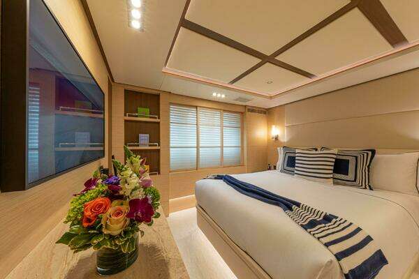 2011 Benetti 143