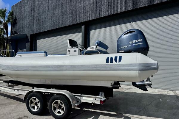 20ft Novurania Yacht For Sale