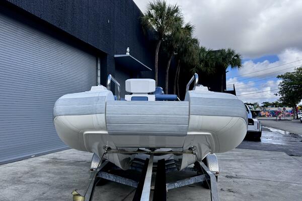 20ft Novurania Yacht For Sale