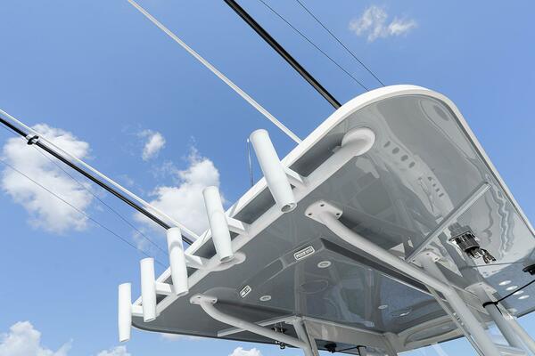 33ft Invincible Yacht For Sale