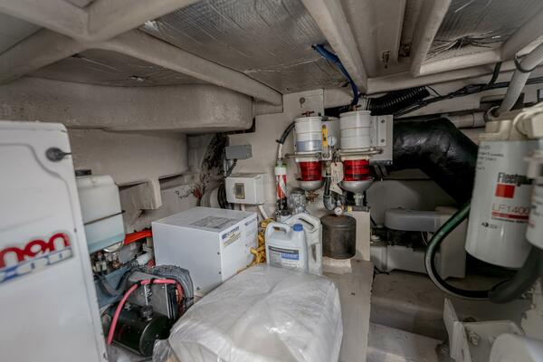 NAUTI LIS 50ft Sea Ray Yacht For Sale