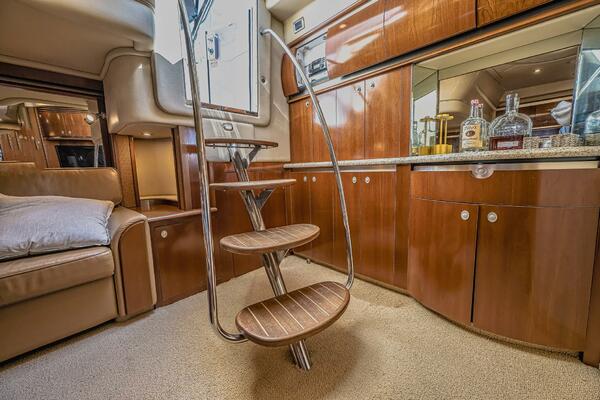 NAUTI LIS 50ft Sea Ray Yacht For Sale