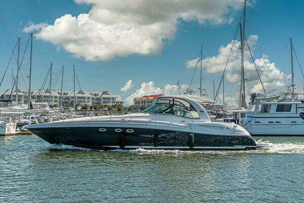 Sea Ray 500 Sundancer Yacht For Sale