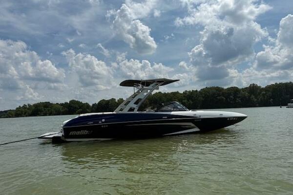 22ft Malibu Yacht For Sale