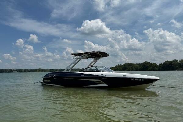 22ft Malibu Yacht For Sale