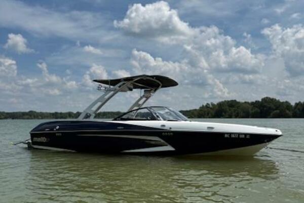 22ft Malibu Yacht For Sale