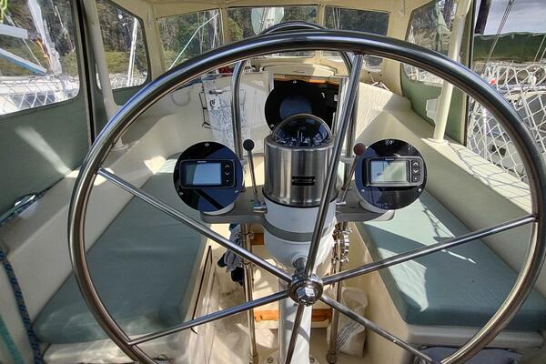 PETREL 42ft Cascade Yacht For Sale