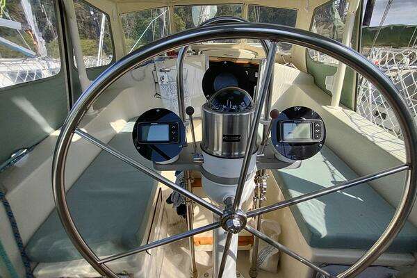 Cascade 42 Yacht For Sale