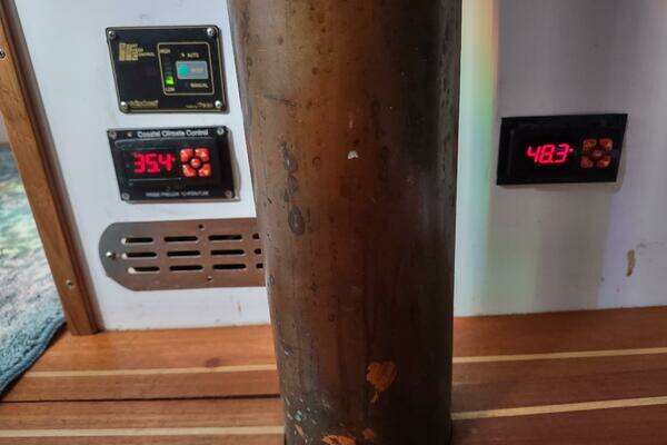 Cascade 42 Yacht For Sale