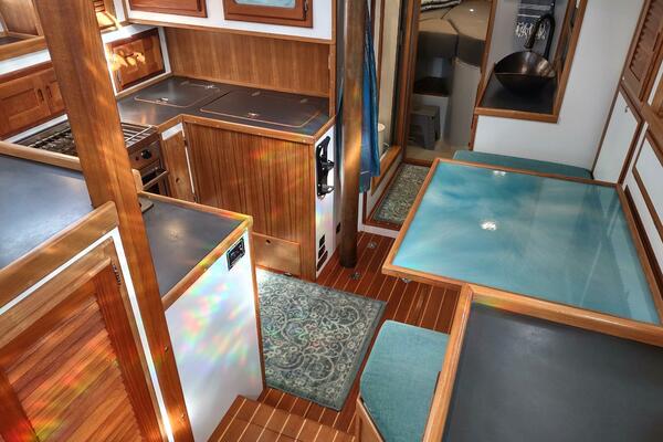 PETREL 42ft Cascade Yacht For Sale