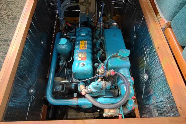 PETREL 42ft Cascade Yacht For Sale