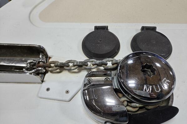 BLUE SKYz 29ft MJM Yacht For Sale