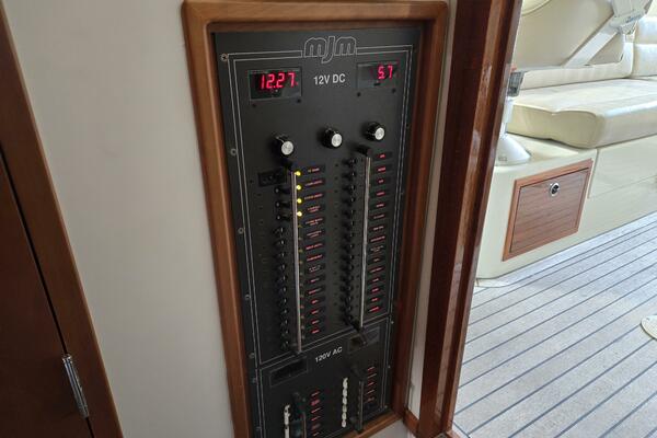 BLUE SKYz 29ft MJM Yacht For Sale