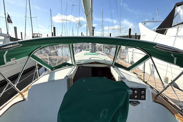 Wanderer 35ft Pearson Yacht For Sale