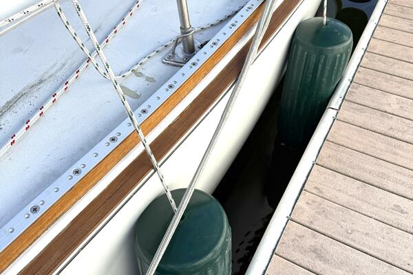 Wanderer 35ft Pearson Yacht For Sale