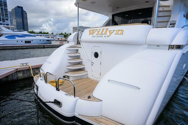 WILLYN 80ft Lazzara Yachts Yacht For Sale