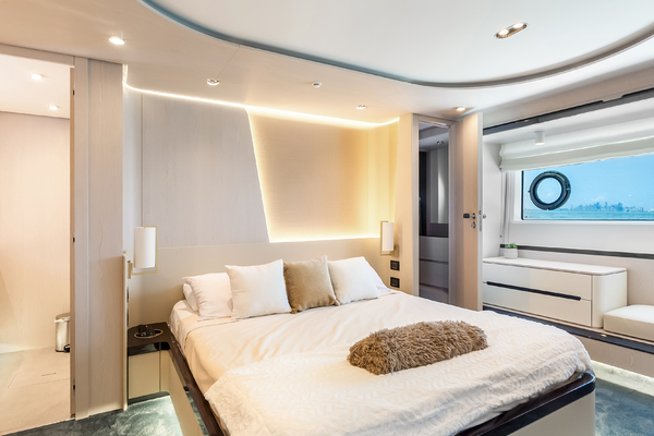 78ft Azimut Yacht For Sale