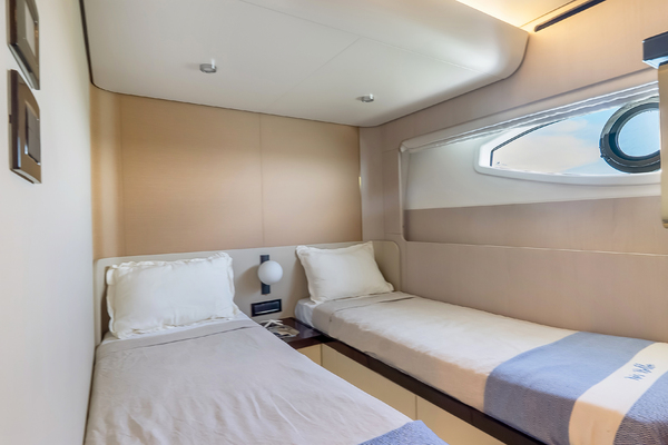 78ft Azimut Yacht For Sale