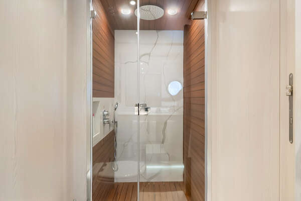 Azimut 78 FLY Yacht For Sale