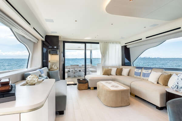 Azimut 78 FLY Yacht For Sale