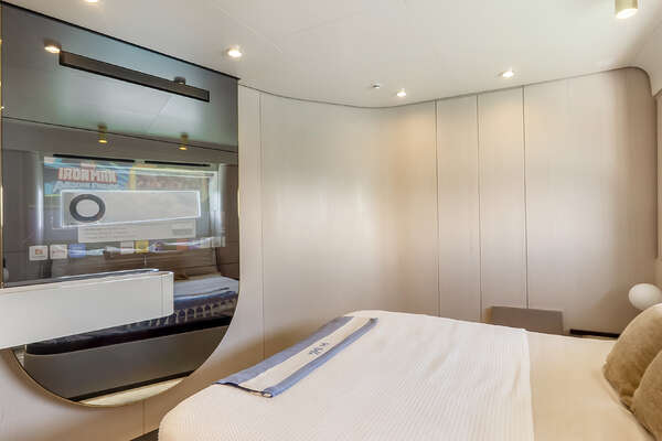 Azimut 78 FLY Yacht For Sale