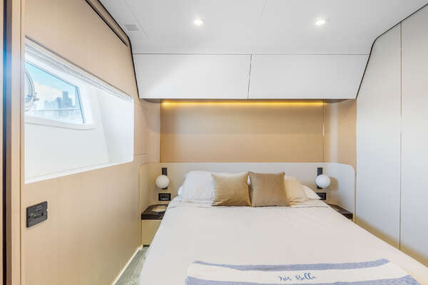 Azimut 78 FLY Yacht For Sale